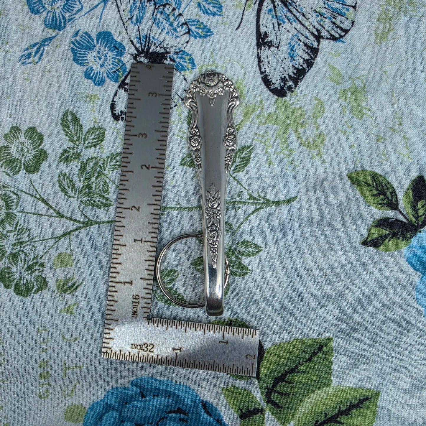 Holiday (1951) Pattern Silver Plated Keychain