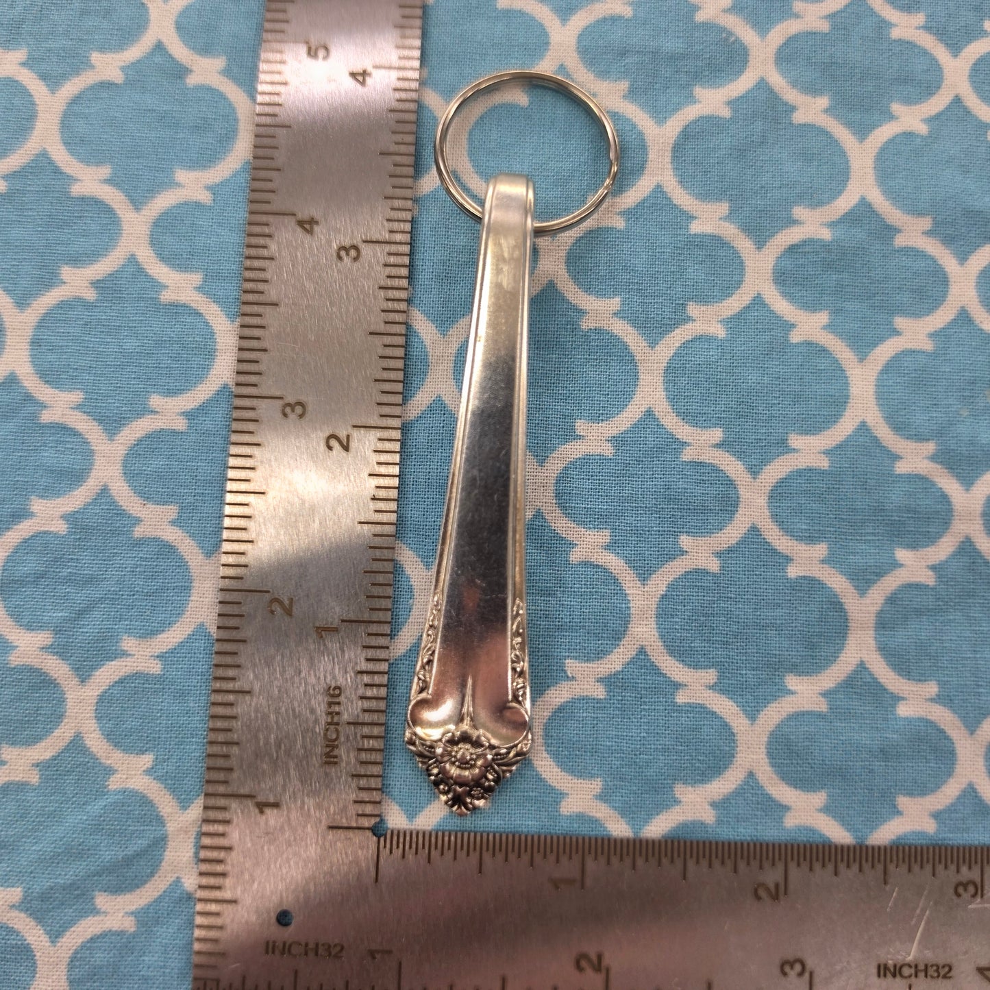 Starlight Pattern Silver Plated Keychain