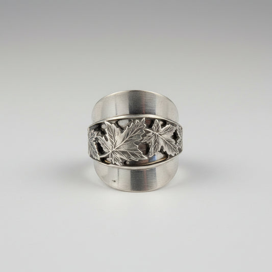 Vintage Canadian Sterling Silver Maple Leaf Spoon Ring - Size 10