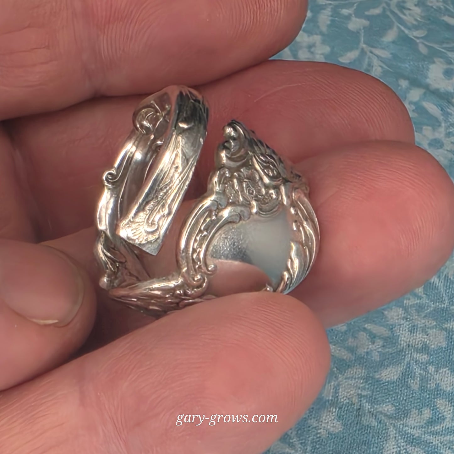 Columbia (1893) Pattern Spiral Spoon ring - Size 10