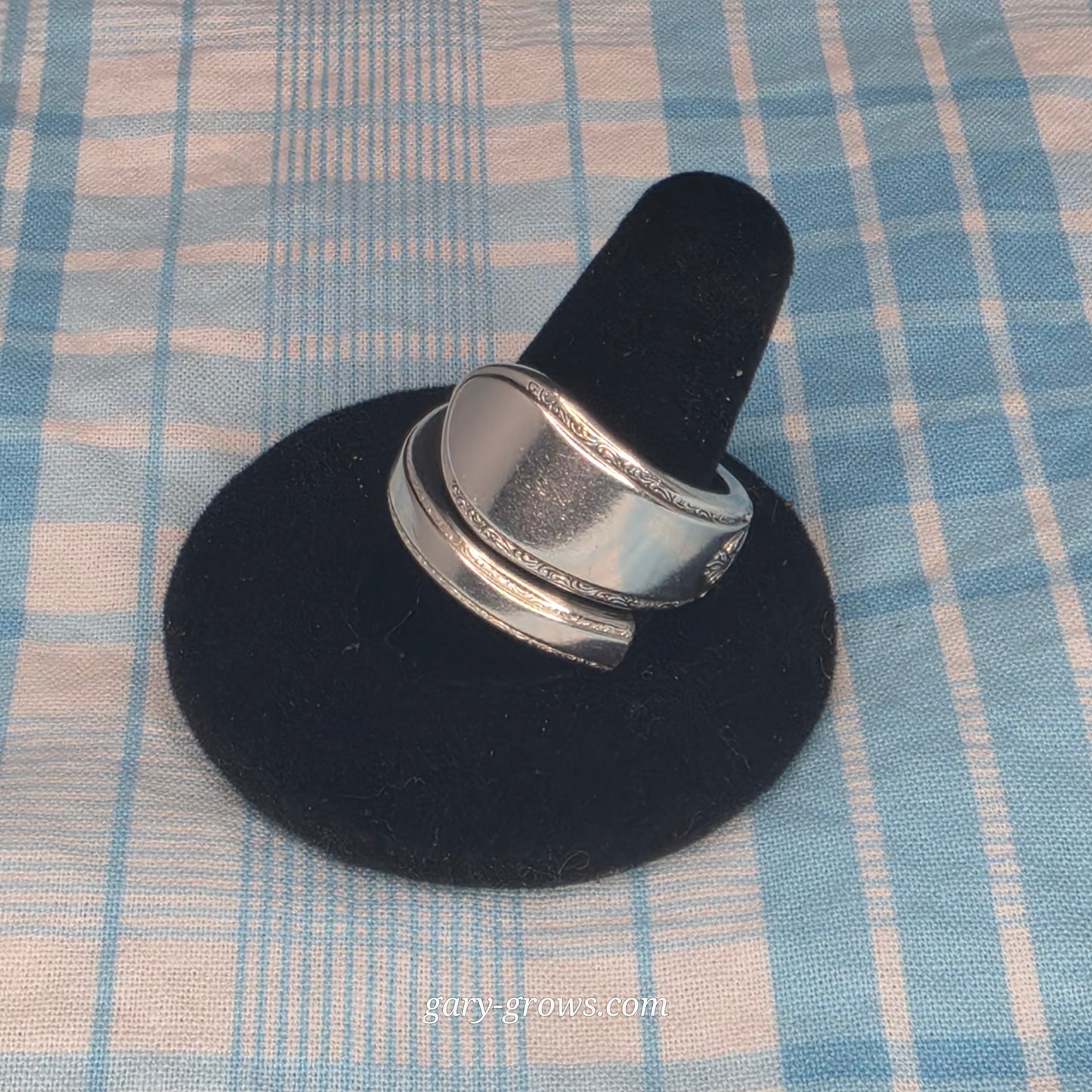 Adoration (1930) Pattern Spiral Spoon ring - Size 10