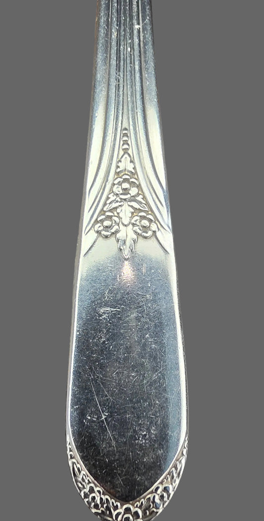 Mary Lou Devonshire Pattern Silver Plated Keychain