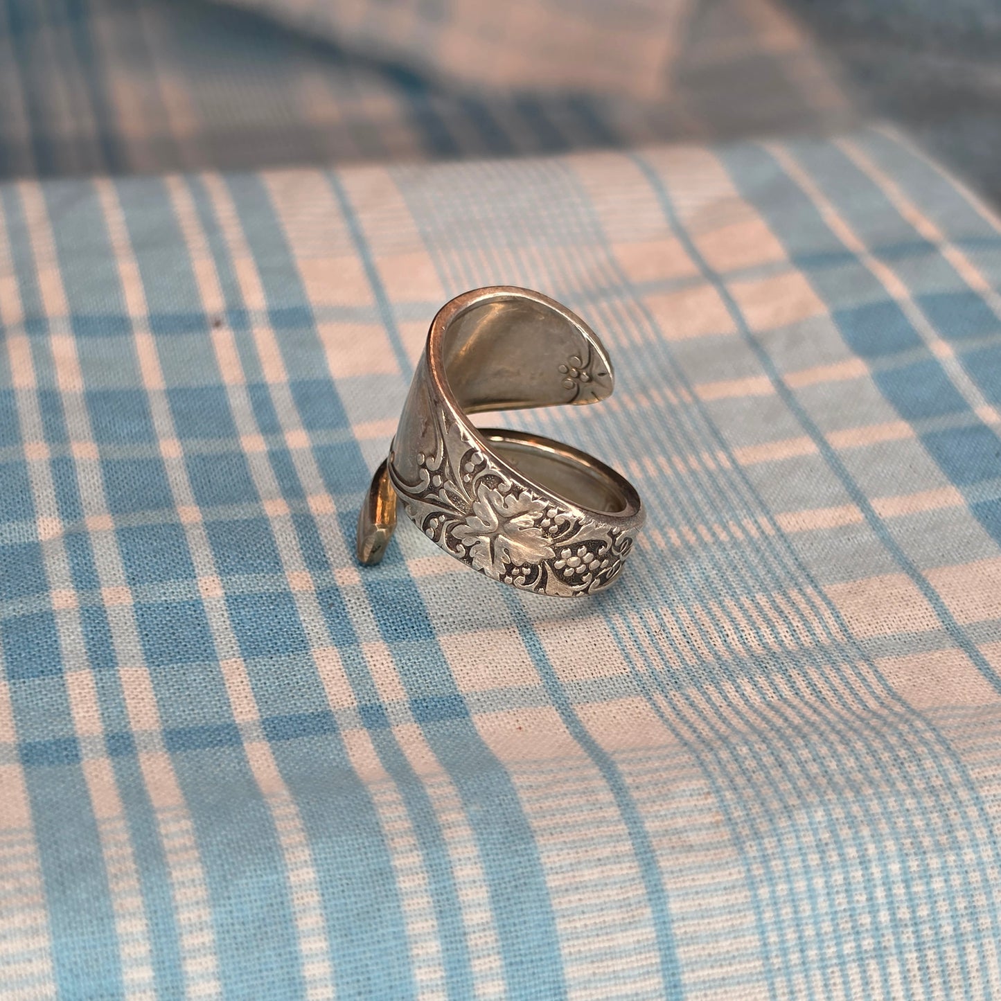 Vintage Silver Plate Pattern Spiral Spoon ring - Size 7.5