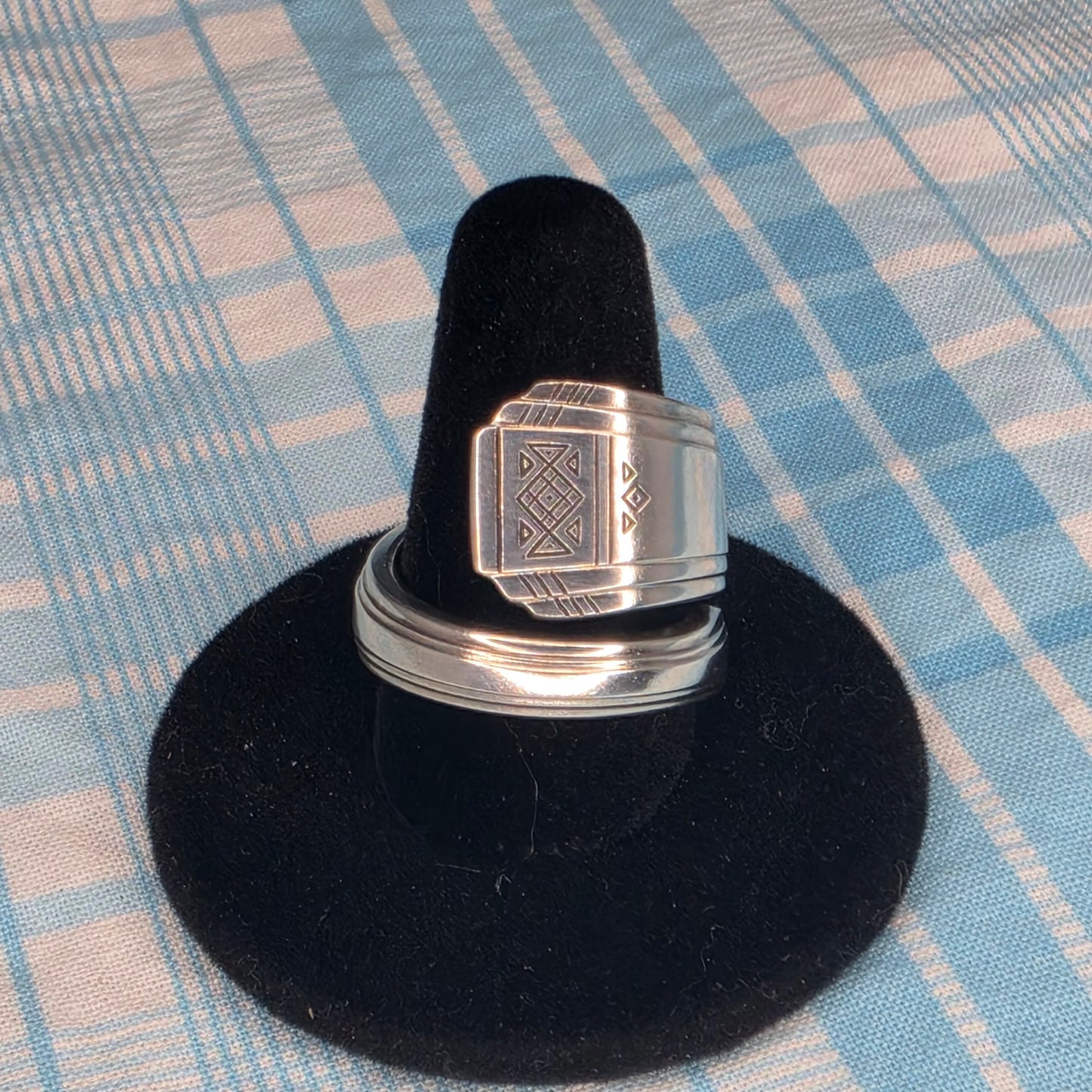 Skyline-Skycrest (1930) Pattern Spiral Spoon ring - Size 9