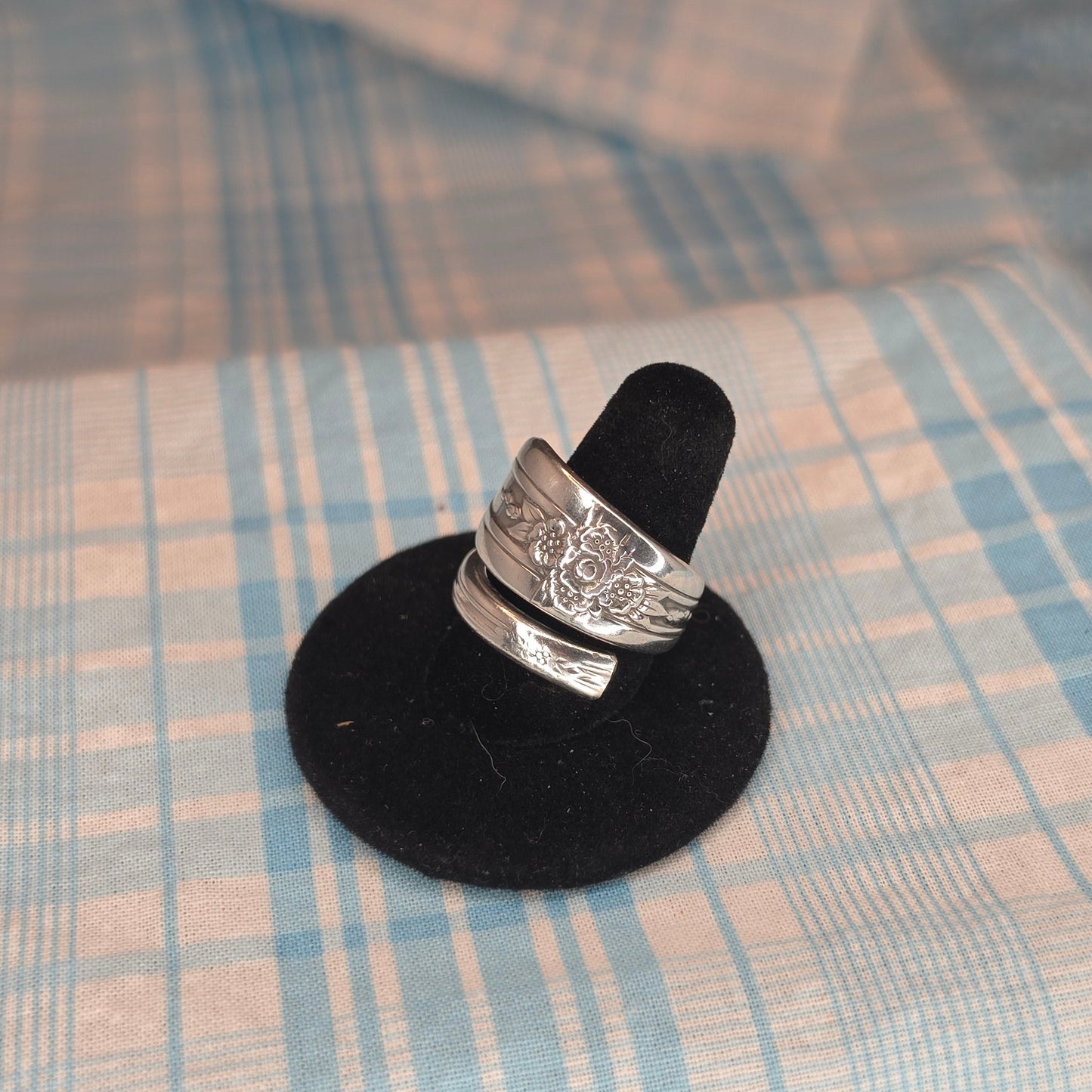 Vintage Triumph (1941) Silver Plate Pattern Spiral Spoon ring - 9