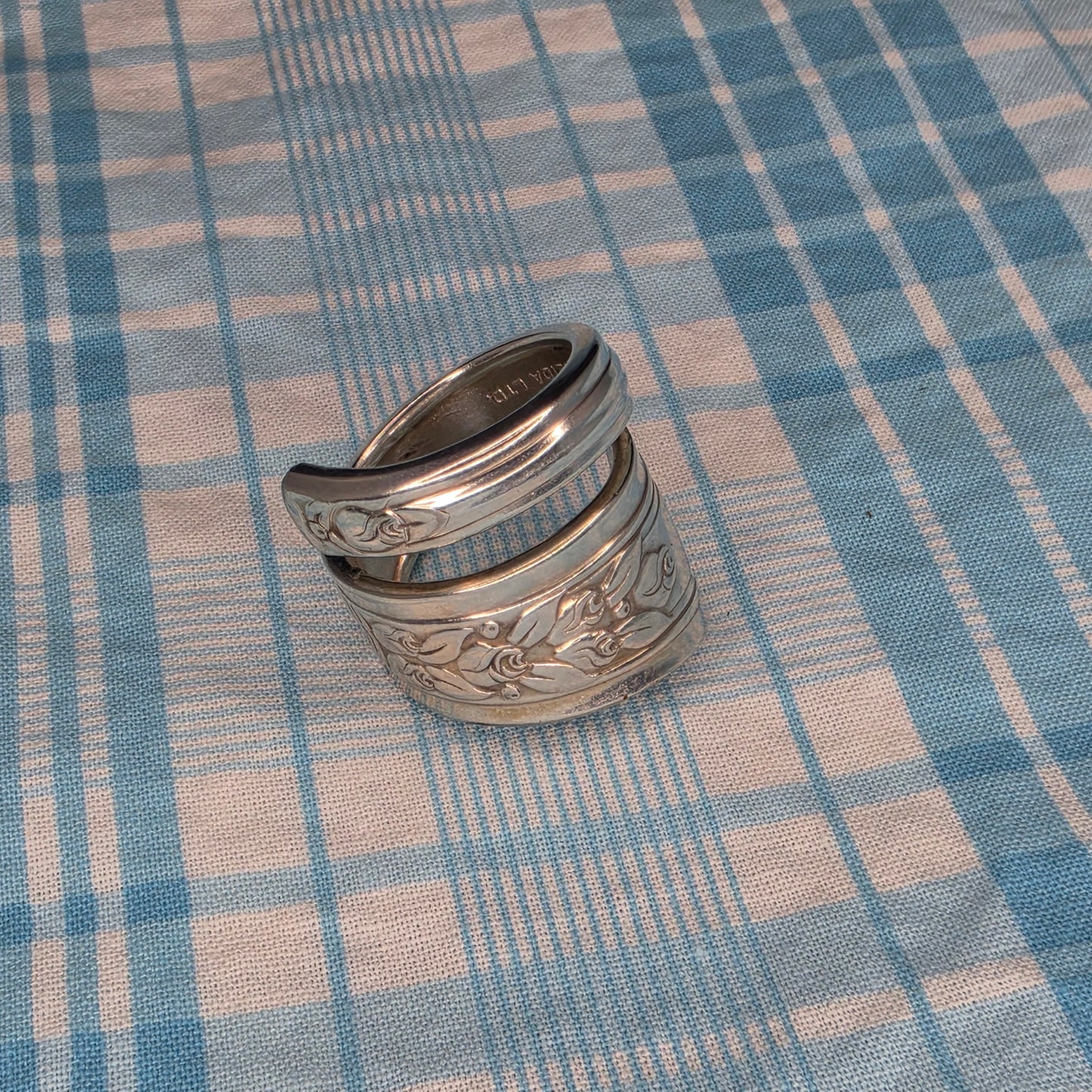 Rosalie (1938) Pattern Spiral Spoon ring - Size 11