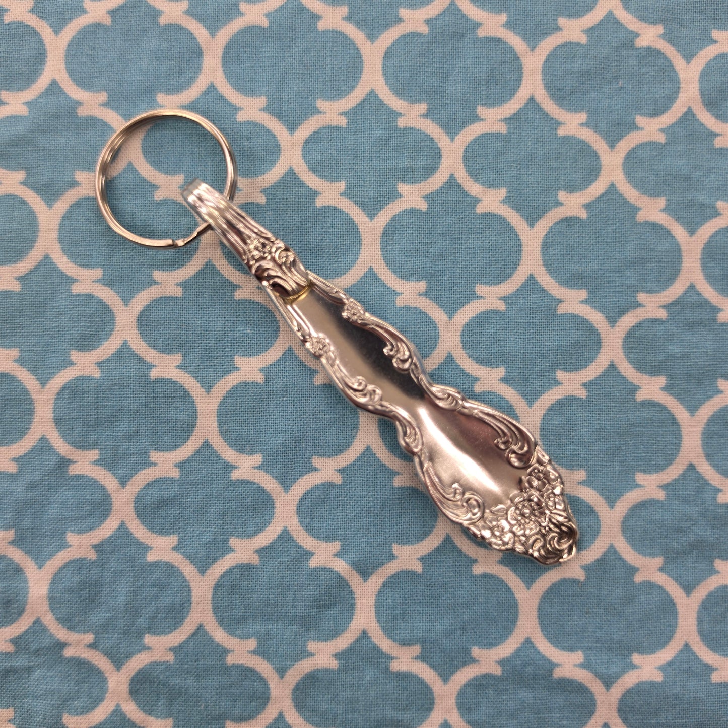Baroque Rose (1967) Pattern Silver Plated Keychain