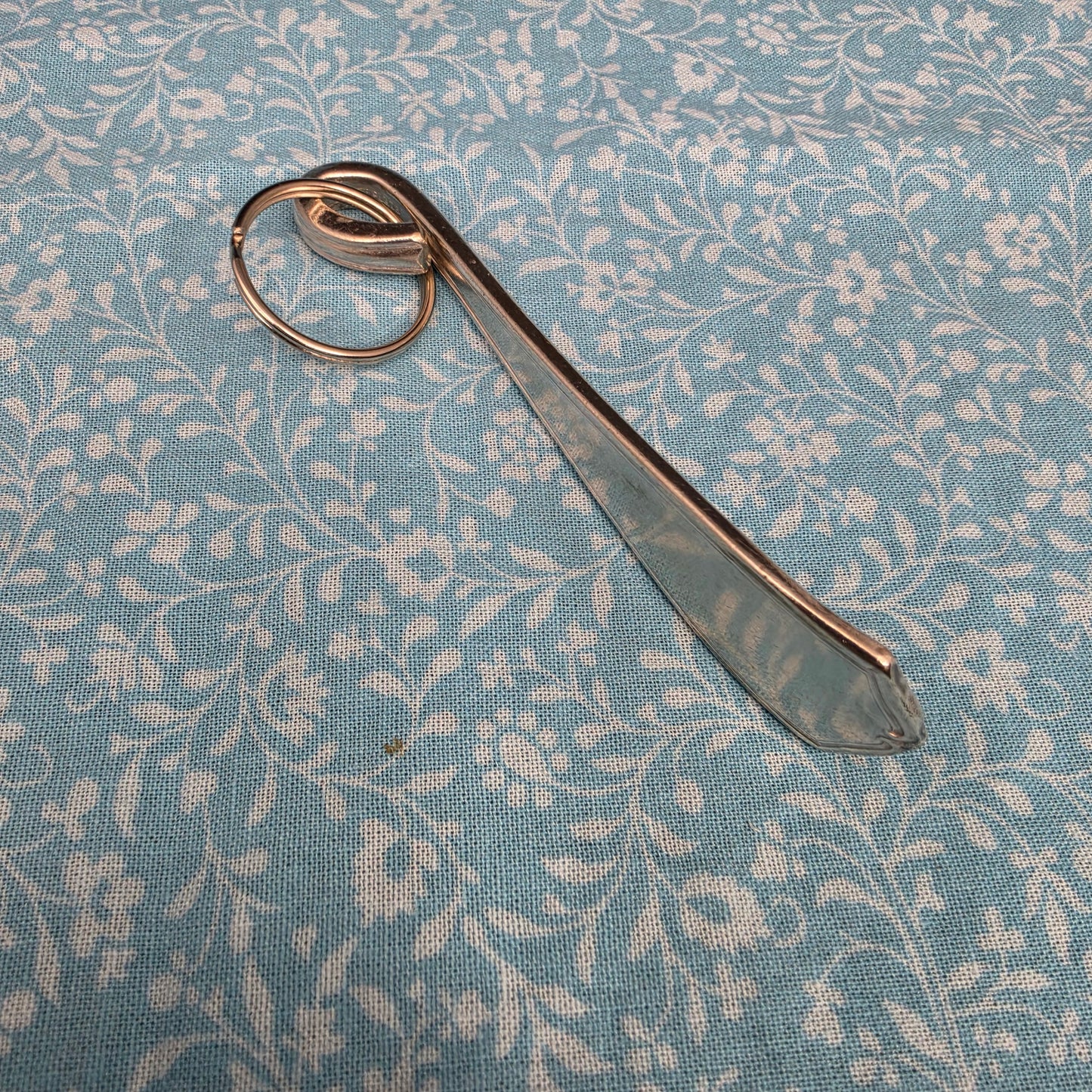 Louis XVI (1911) Pattern Silver Plated Keychain