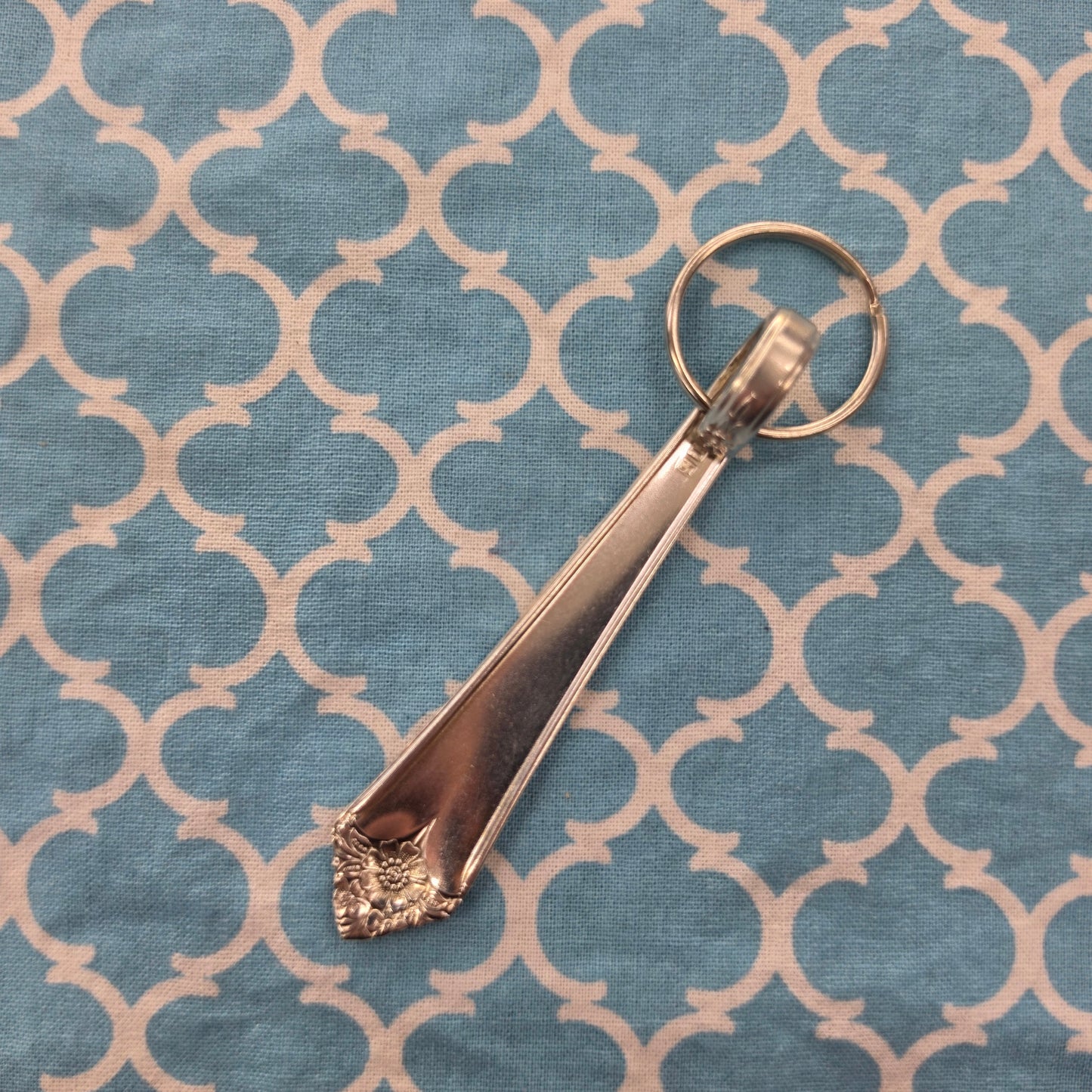 Starlight Pattern Silver Plated Keychain