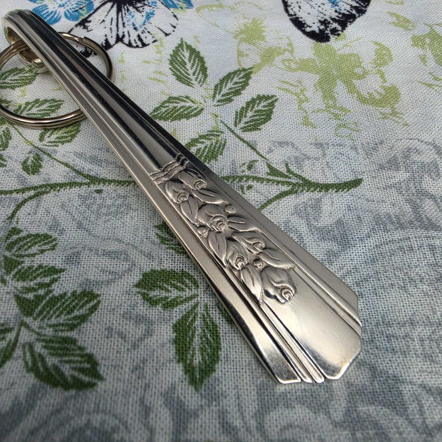 Rosalie (1938) Pattern Silver Plated Keychain
