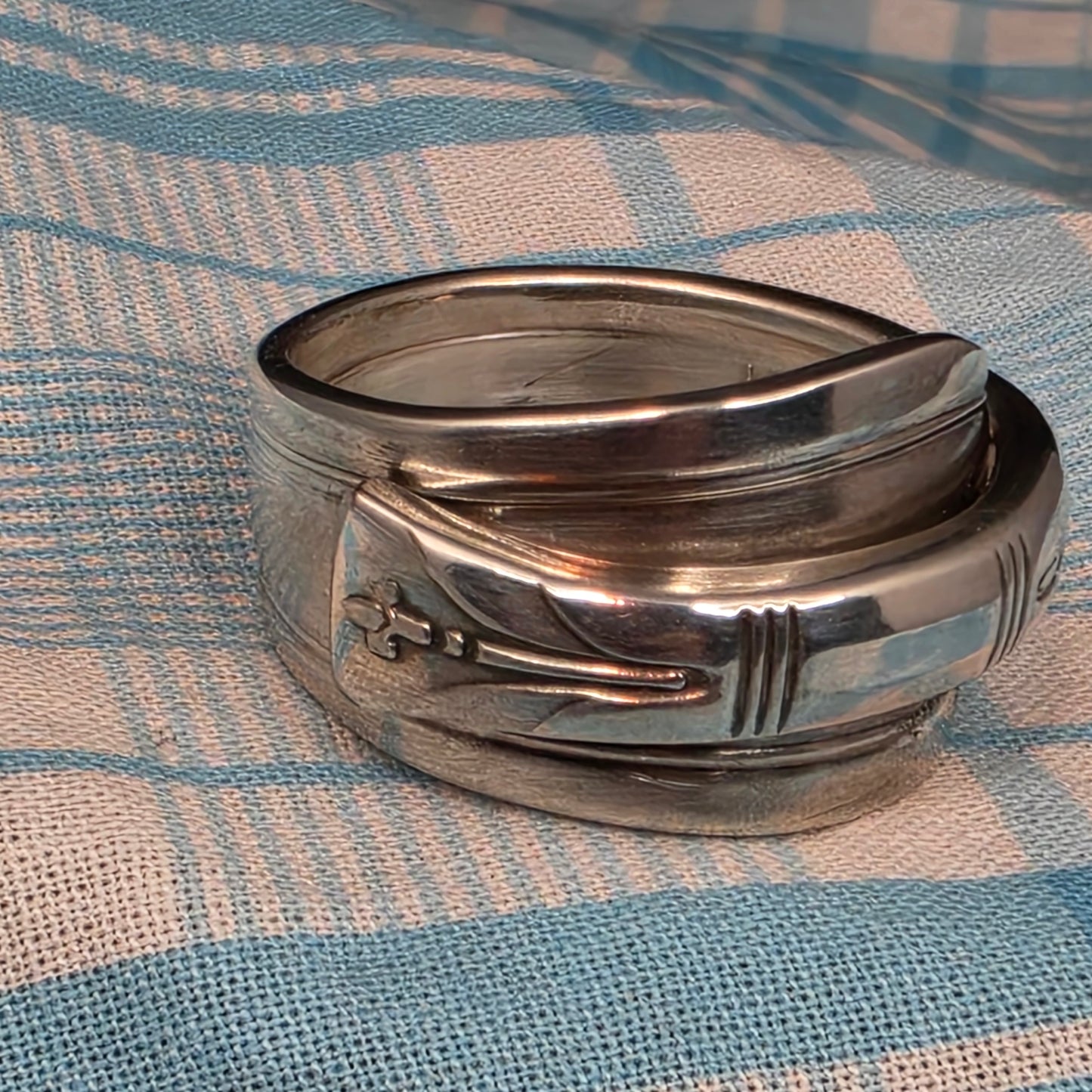 June Nursery Pattern Spoon ring - Size 14