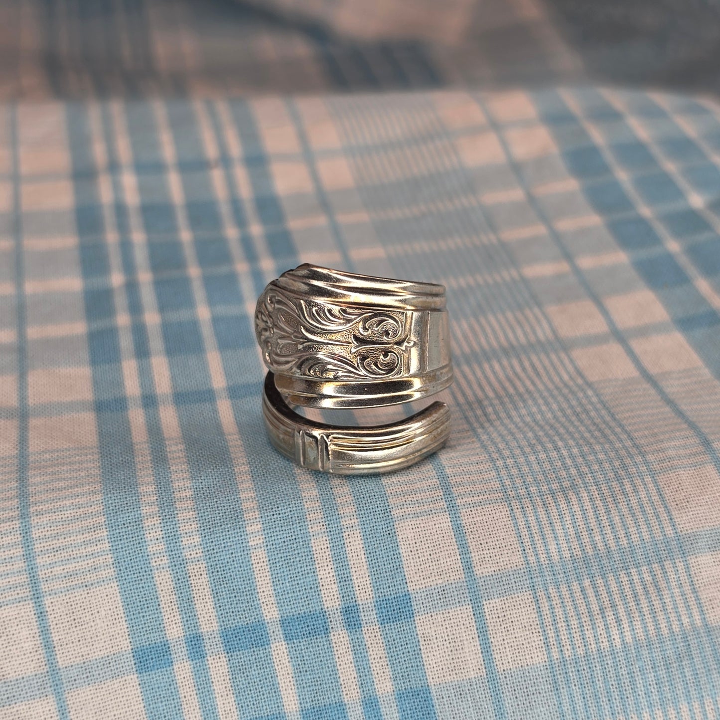 Vintage Silver Plate Pattern Spiral Spoon ring - Size 10