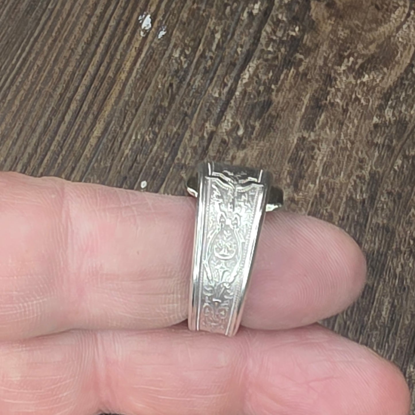 Ancestry Pattern Silver Plate Wrap Ring - Size 12