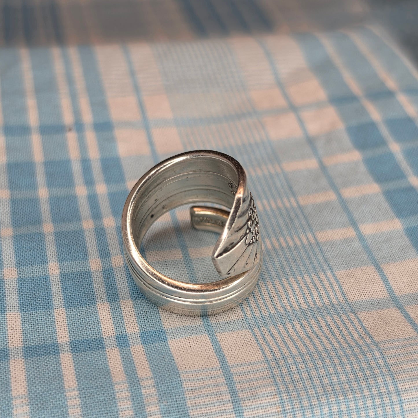 Vintage Silver Plate Pattern Spiral Spoon ring - Size 9