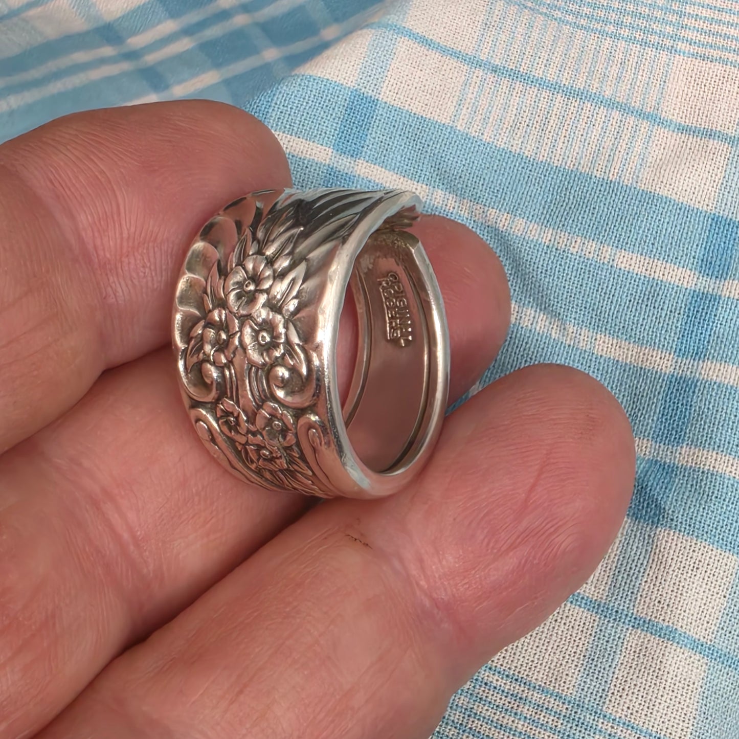 Riviera Revisited Pattern Band Spoon ring - Size 9.5