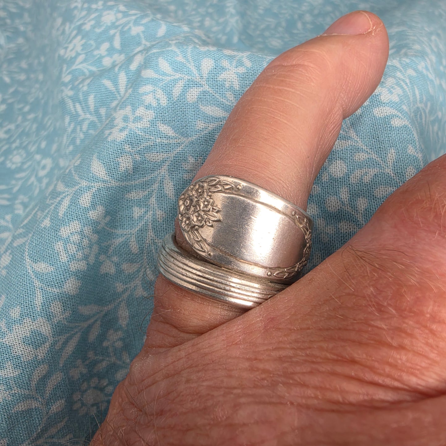 Rapture Pattern (1937) Spoon Spiral ring - Size 9