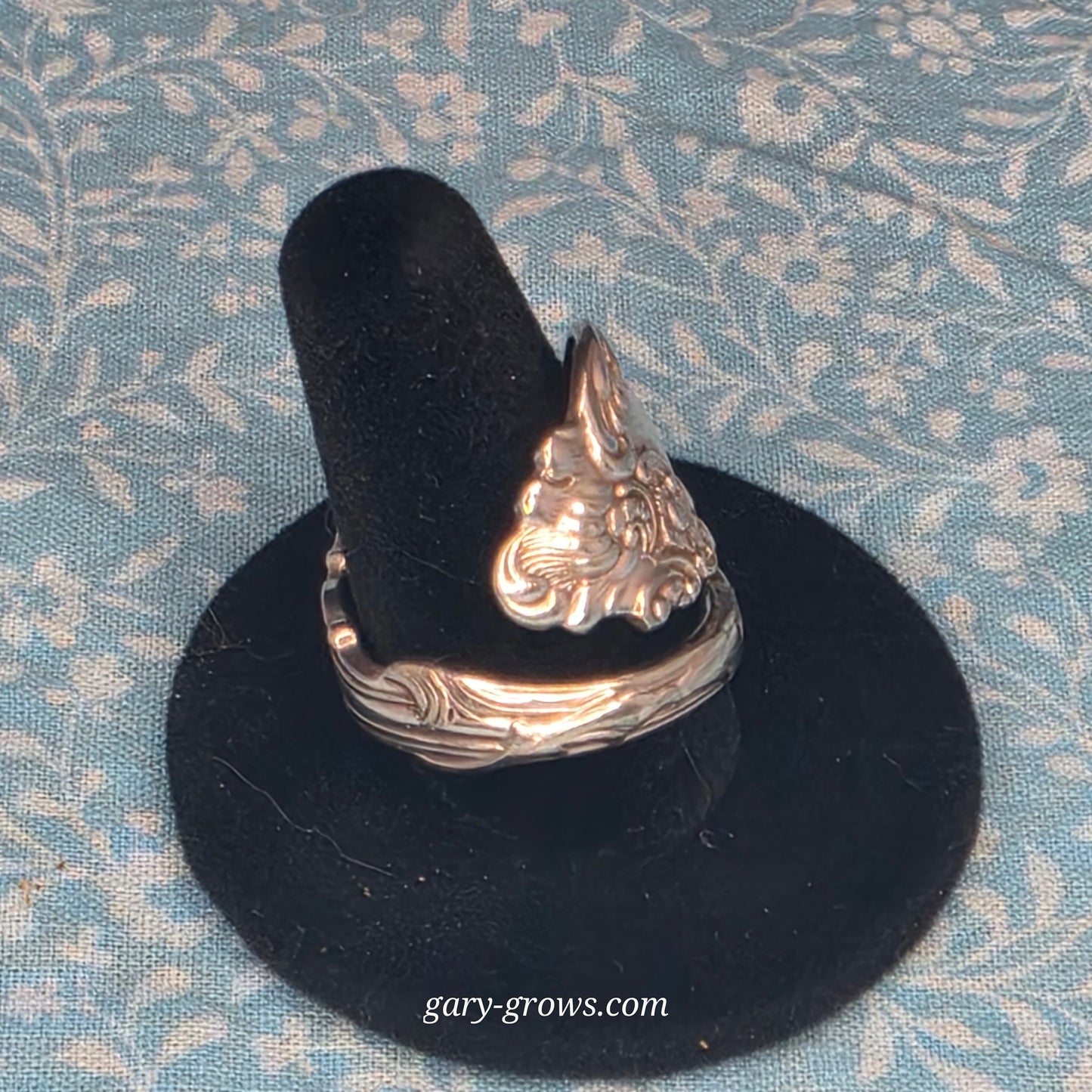 Columbia (1893) Pattern Spiral Spoon ring - Size 10