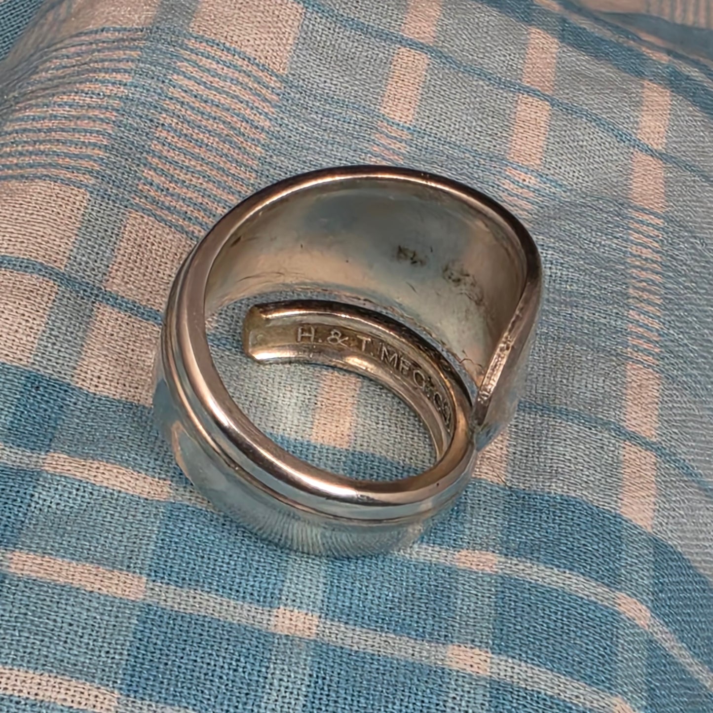 Meadow Flower Pattern Spiral Spoon ring - Size 7.5-8