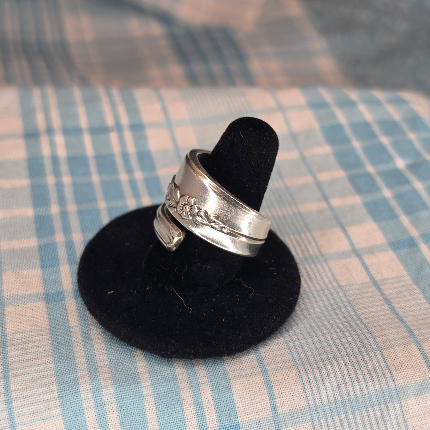 Lilac Time (1957) Silver Plate Pattern Spiral Spoon ring - 9.5