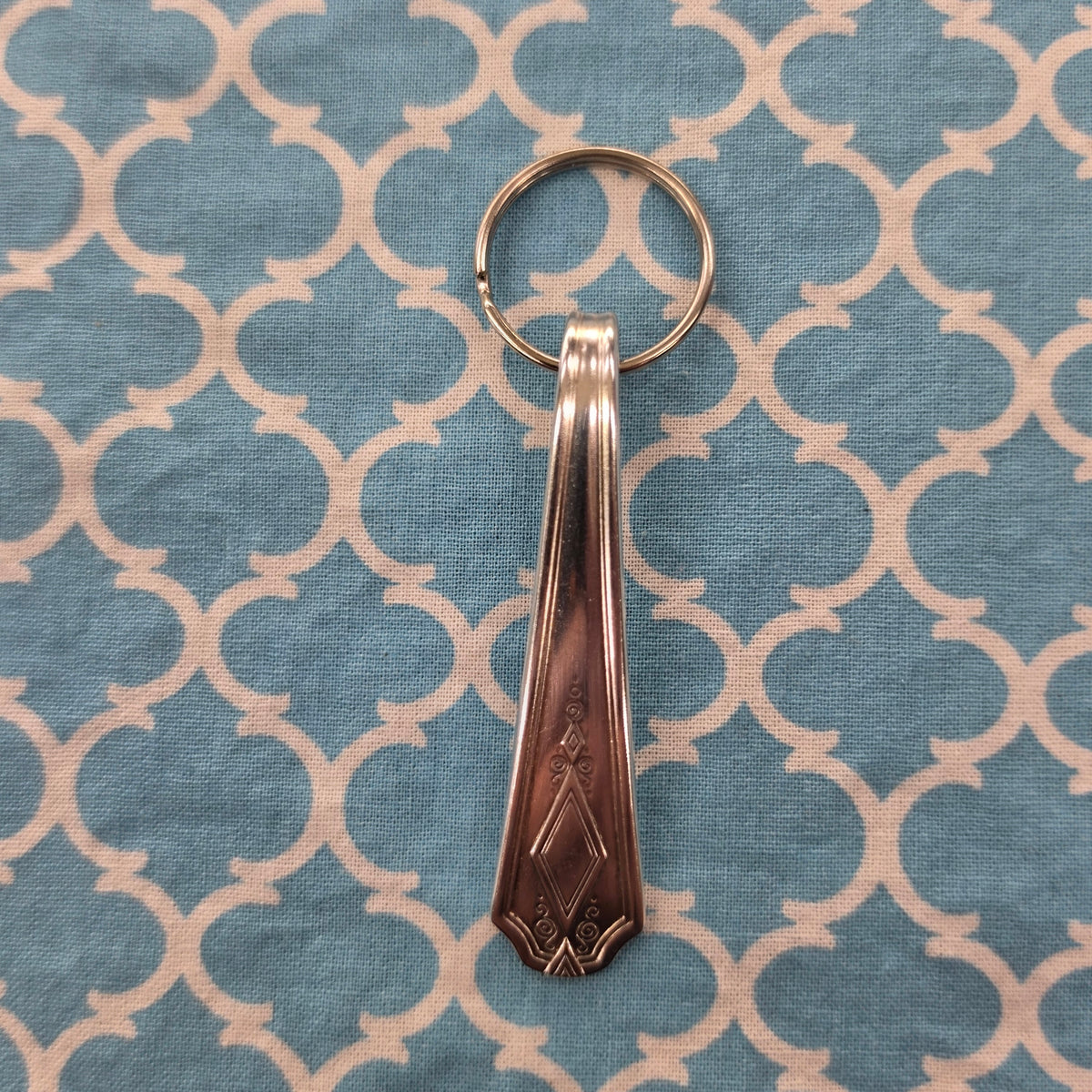 Oxford (1931) Pattern Silver Plated Keychain