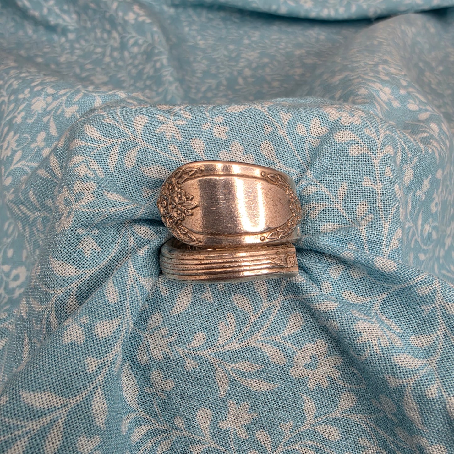 Rapture Pattern (1937) Spoon Spiral ring - Size 9