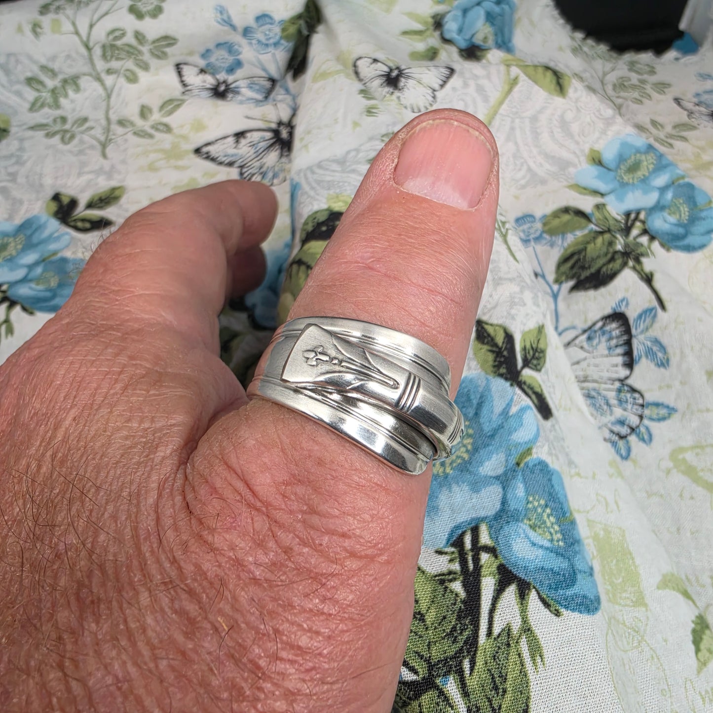 June Nursery Pattern Spoon ring - Size 15