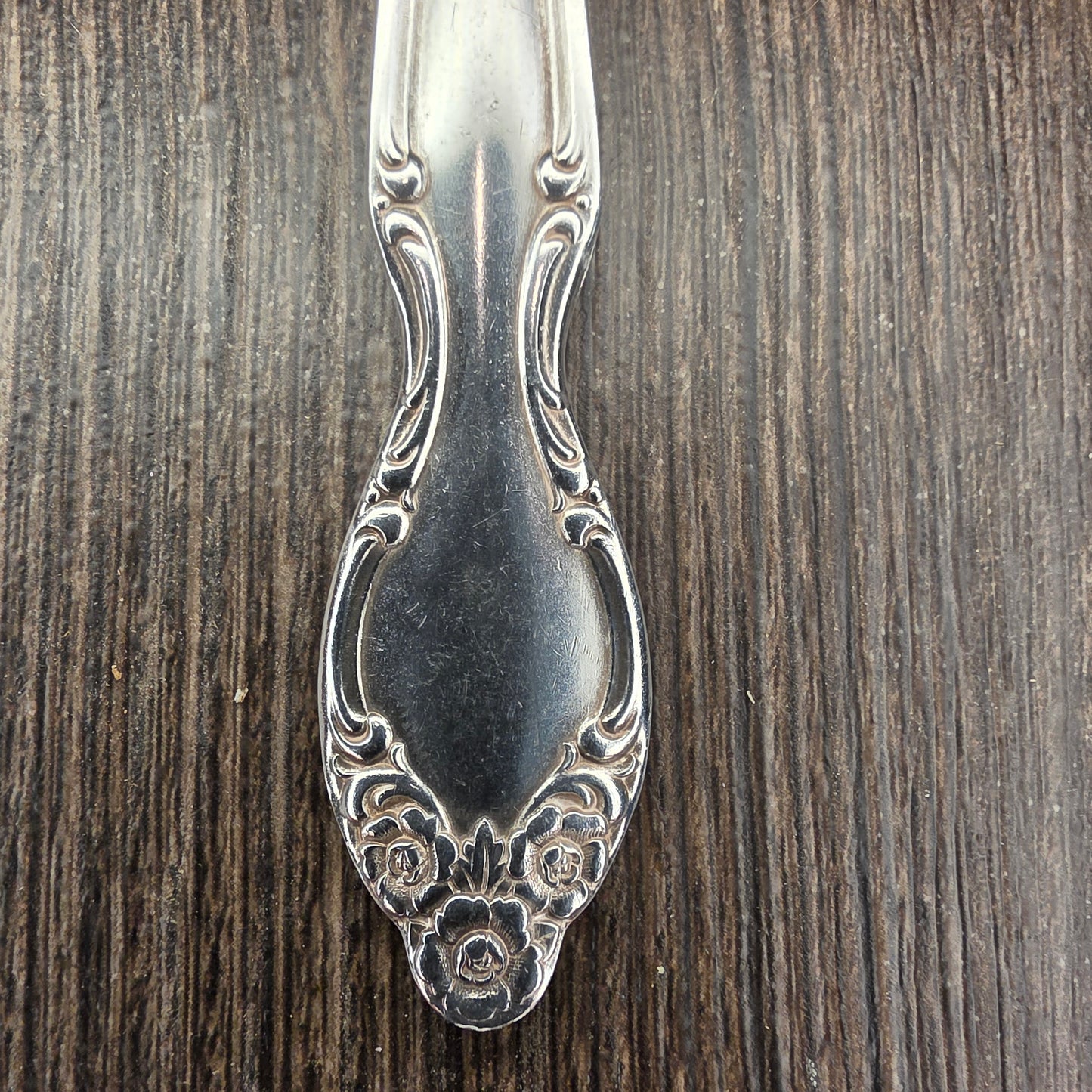 Lady Densmore Pattern Silver Plated Keychain