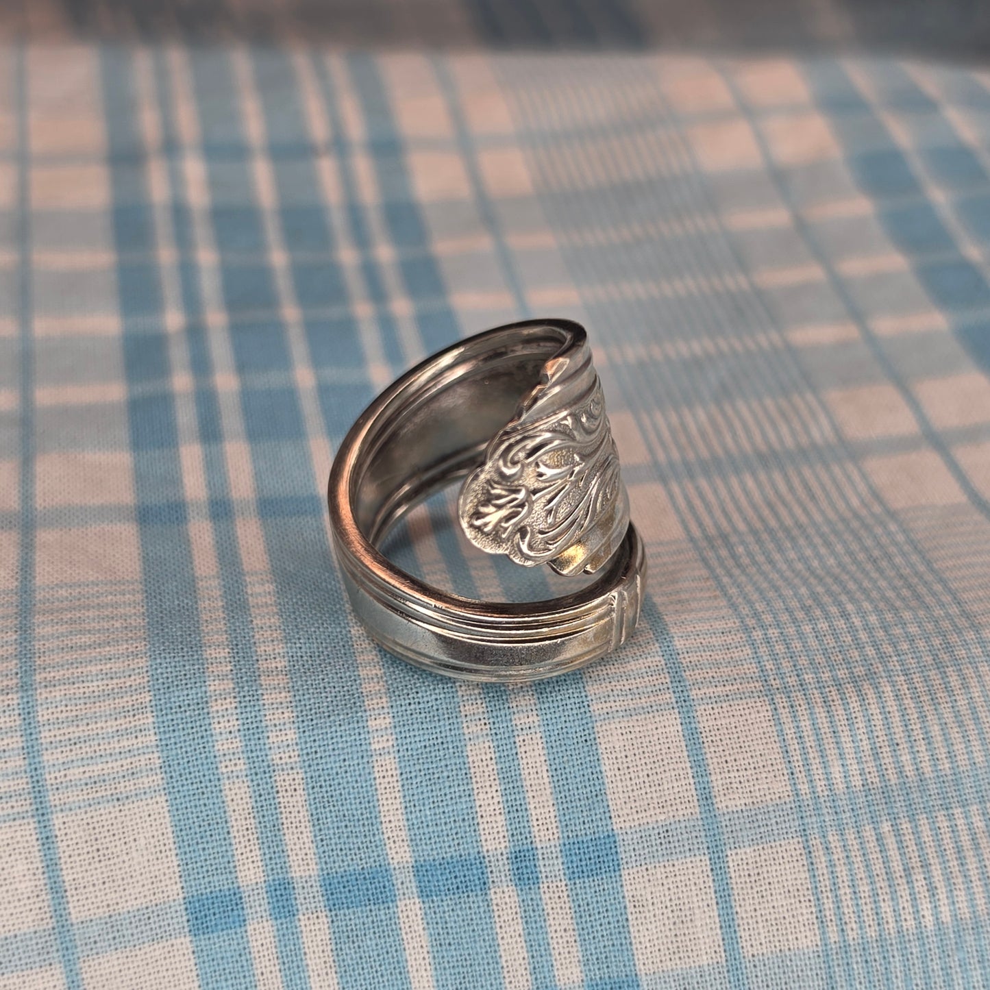 Vintage Silver Plate Pattern Spiral Spoon ring - Size 10