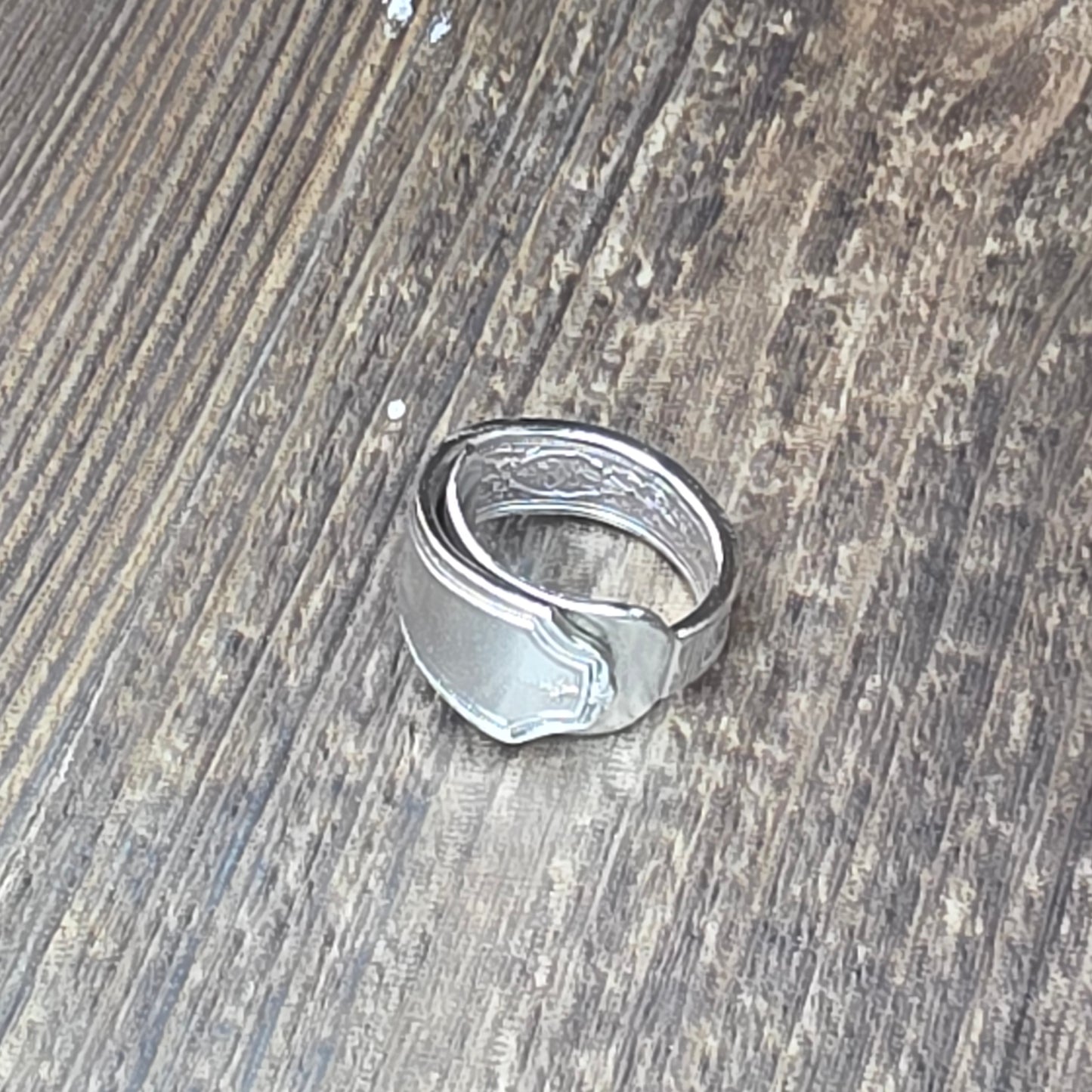 Ancestry Pattern Silver Plate Wrap Ring - Size 12
