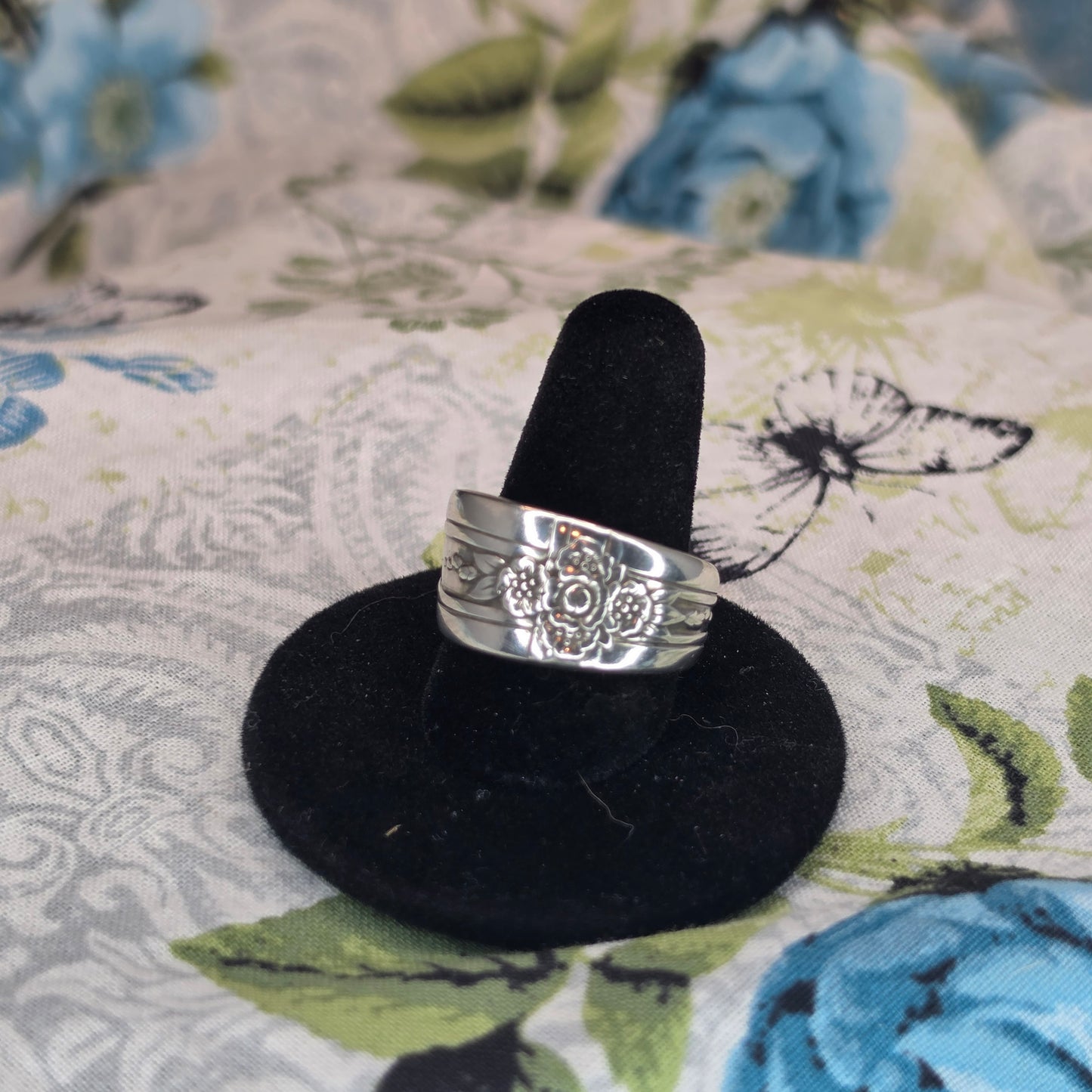 Vintage Triumph (1941) Silver Plate Pattern Spoon ring - 9.5
