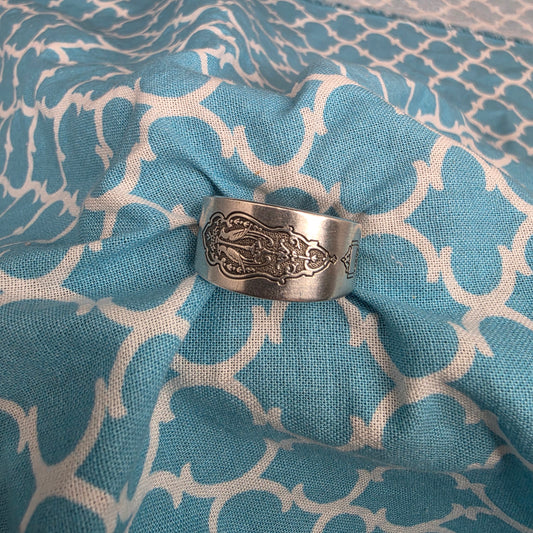 Bird of Paradise Pattern Spoon ring - Size 9