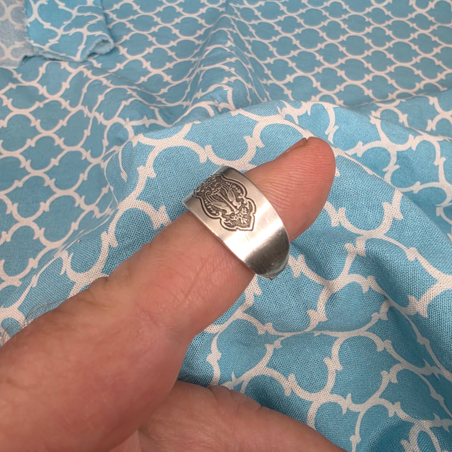 Bird of Paradise Pattern Spoon ring - Size 9