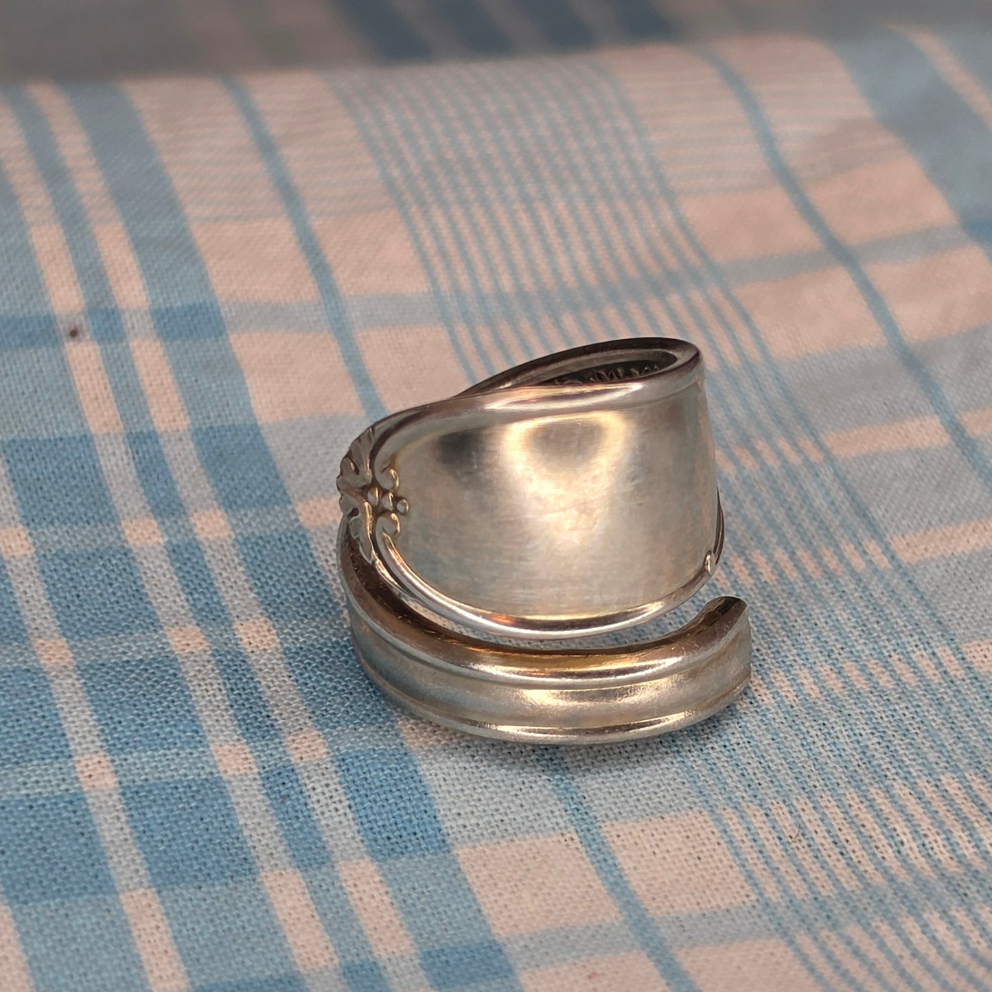 Vintage Silver Plate Pattern Spiral Spoon ring - Size 7.5