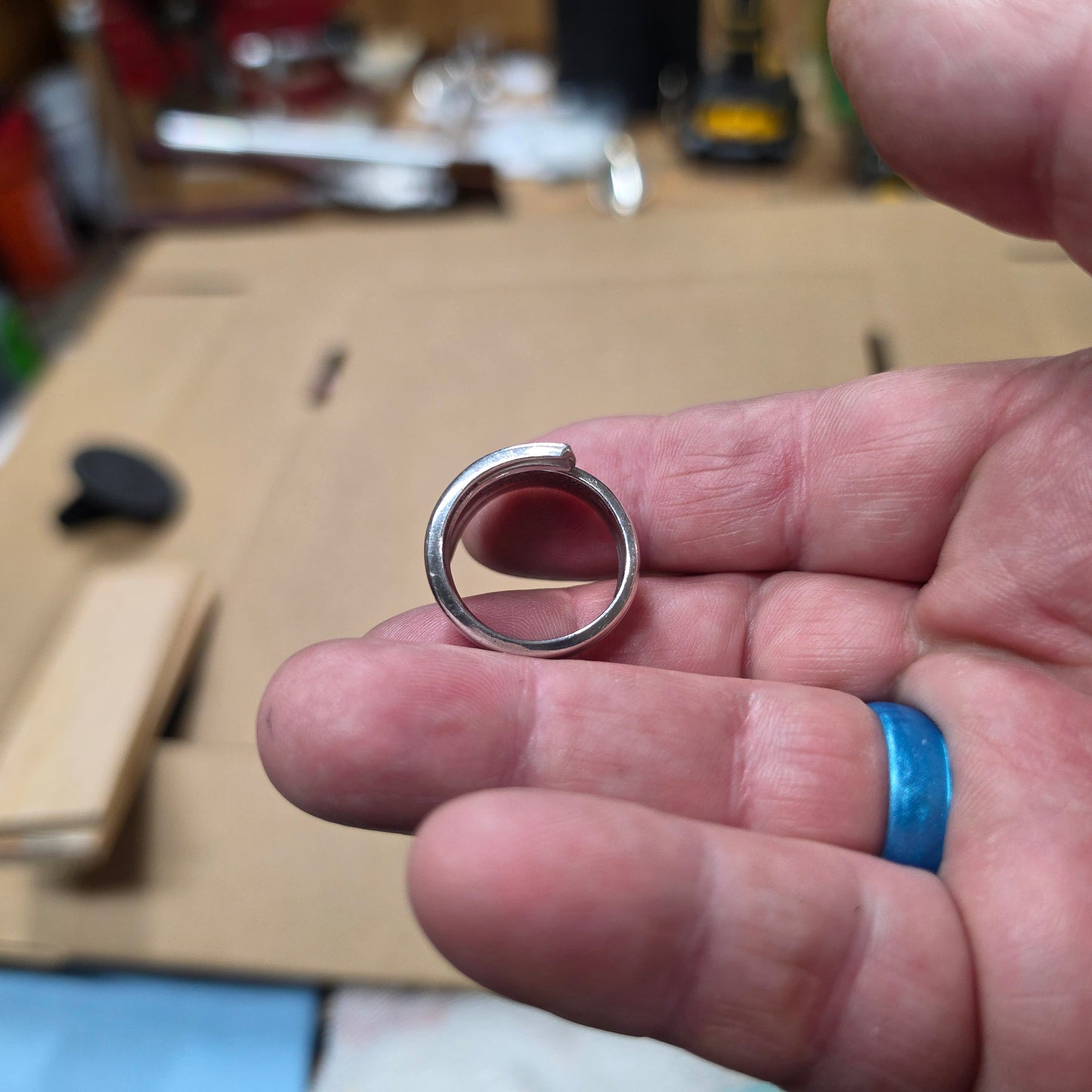 Triumph Pattern Spiral Spoon Ring - Size 11