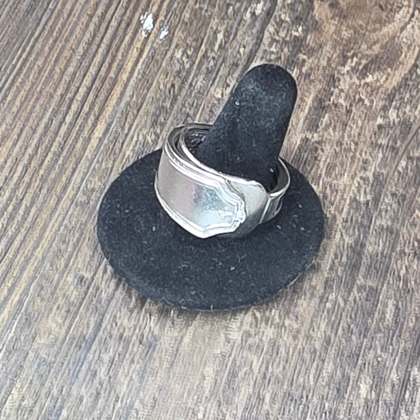 Ancestry Pattern Silver Plate Wrap Ring - Size 12