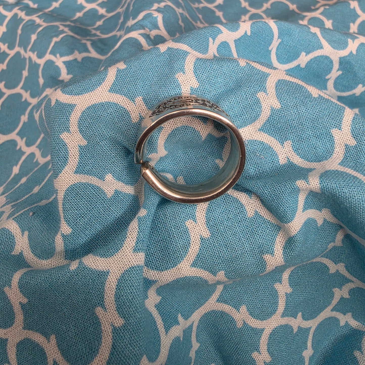 Bird of Paradise Pattern Spoon ring - Size 9