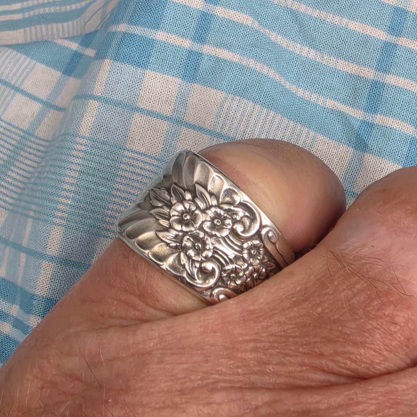 Riviera Revisited Pattern Band Spoon ring - Size 9.5