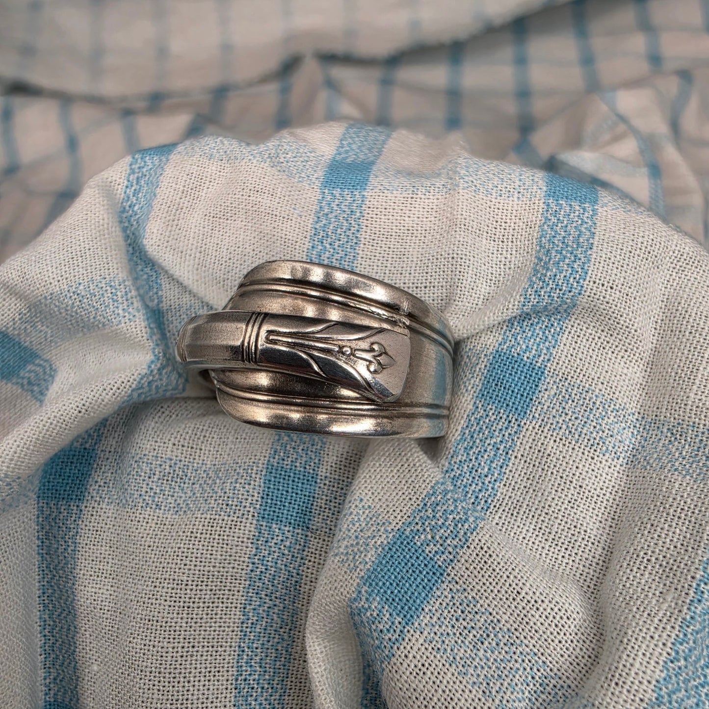 June Nursery Pattern Spoon ring - Size 11